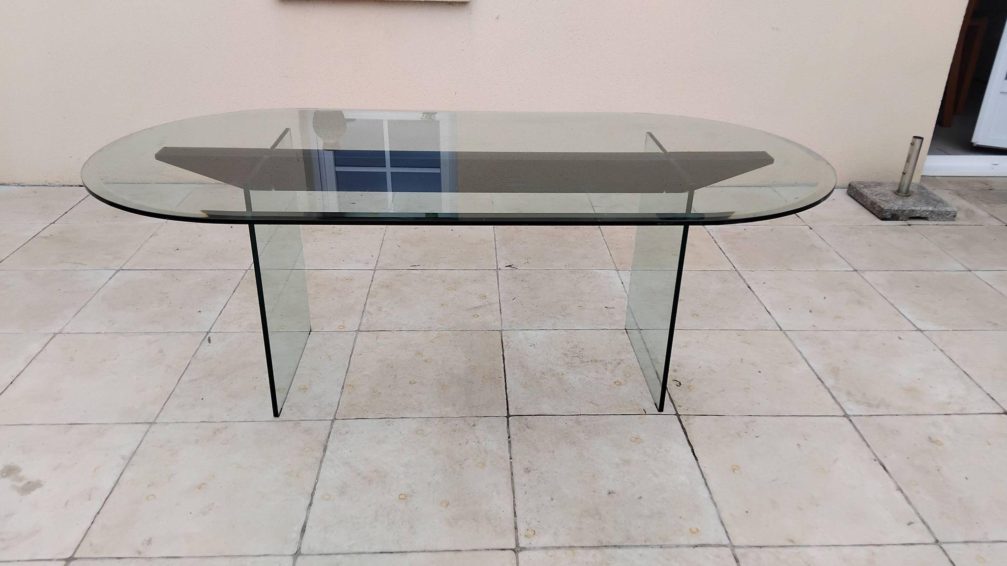 Vintage 1970s Italian design glass dining table.