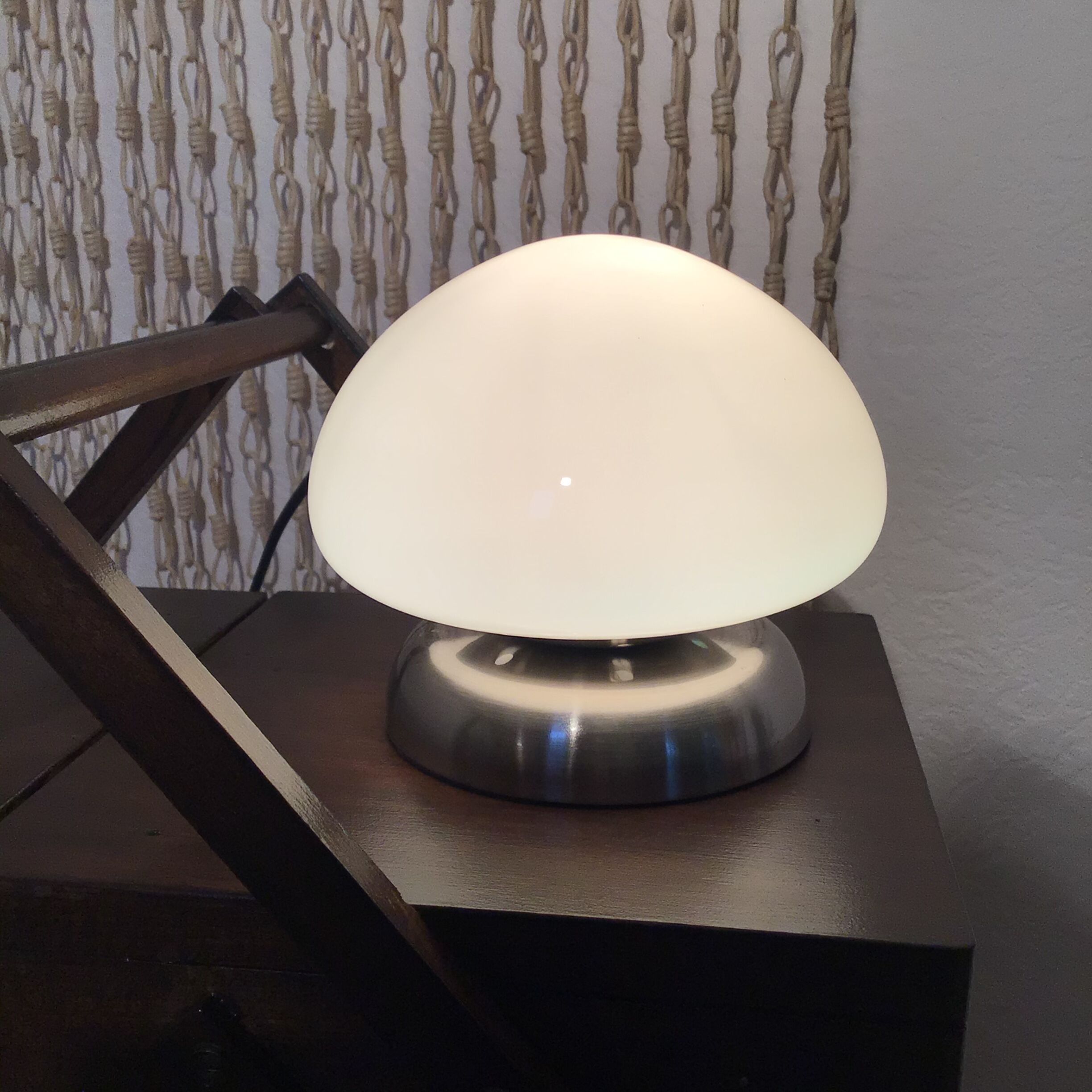Opaline mushroom lamp