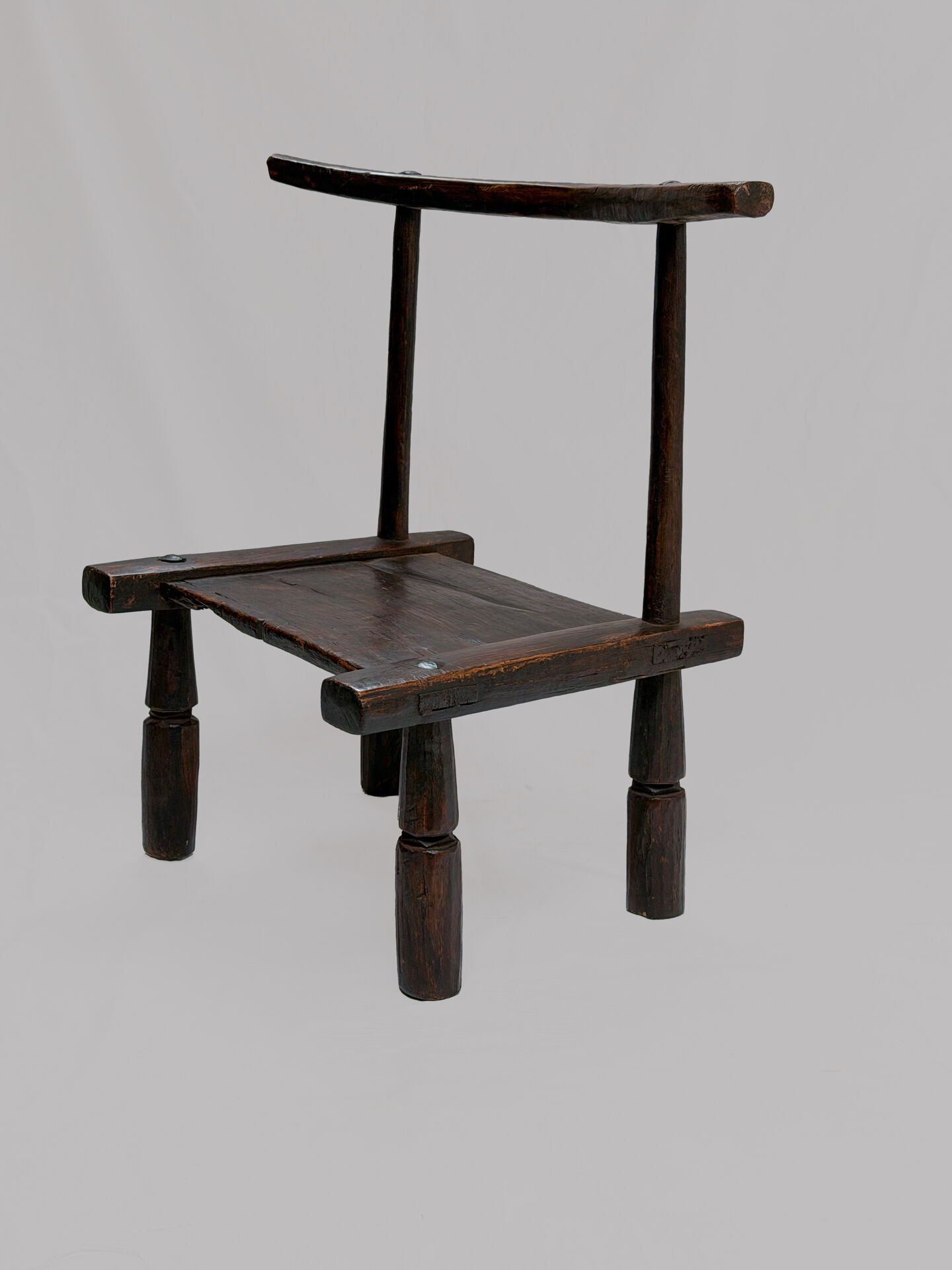 Baoule chair in wood (Ivory Coast)