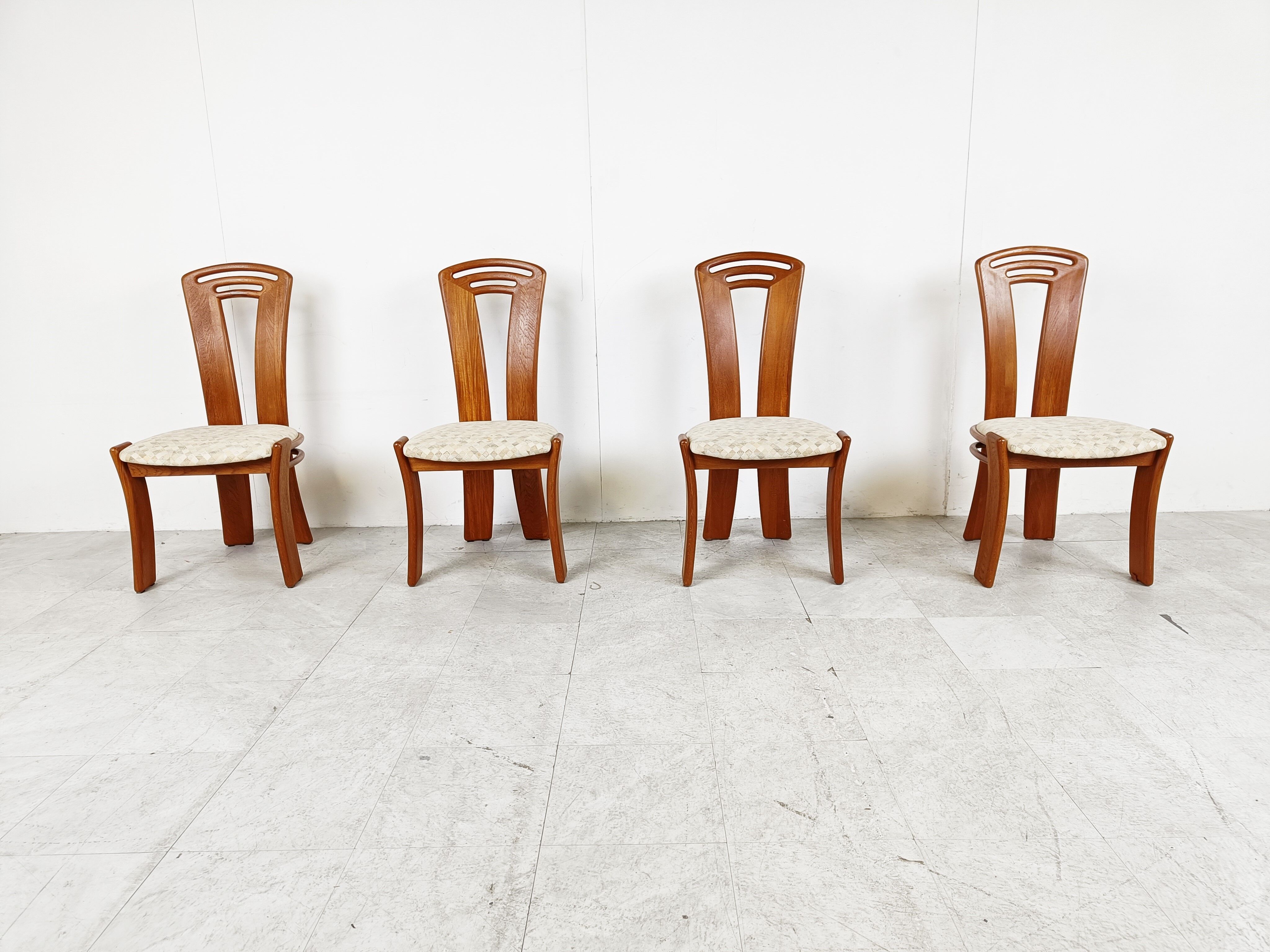 Set of 4 vintage scandinavian dining chairs, 1960s