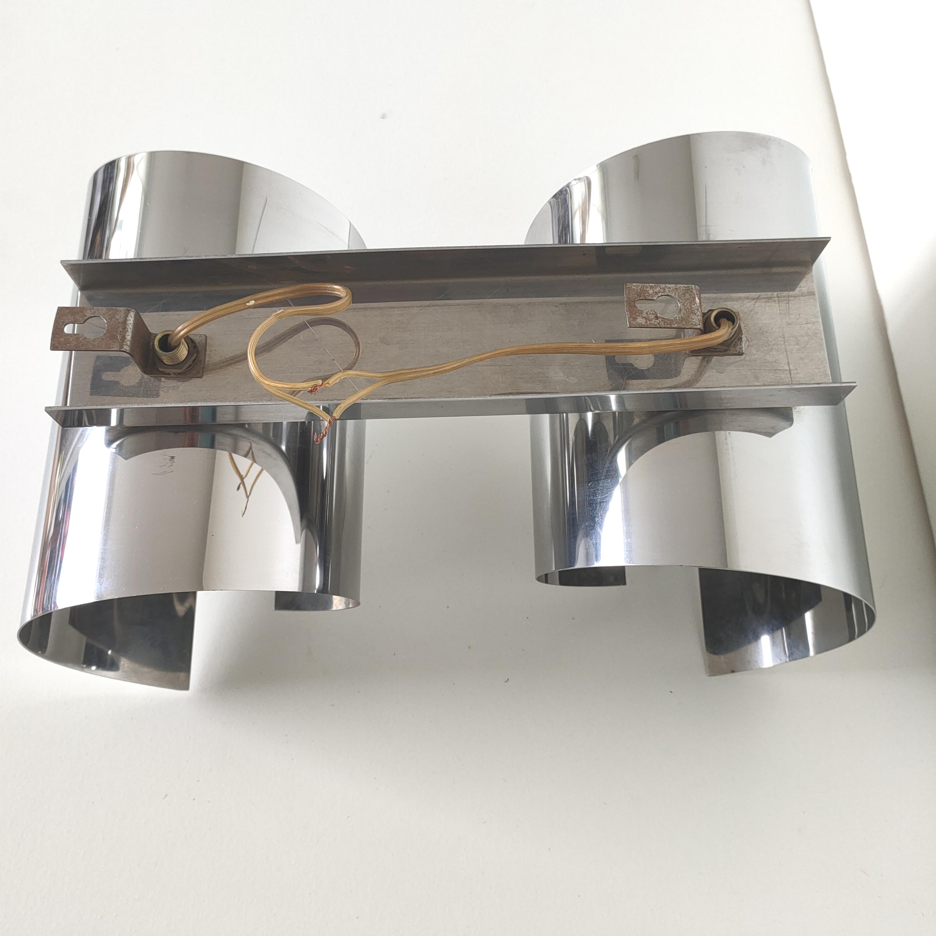 Double seventies space age wall lamp