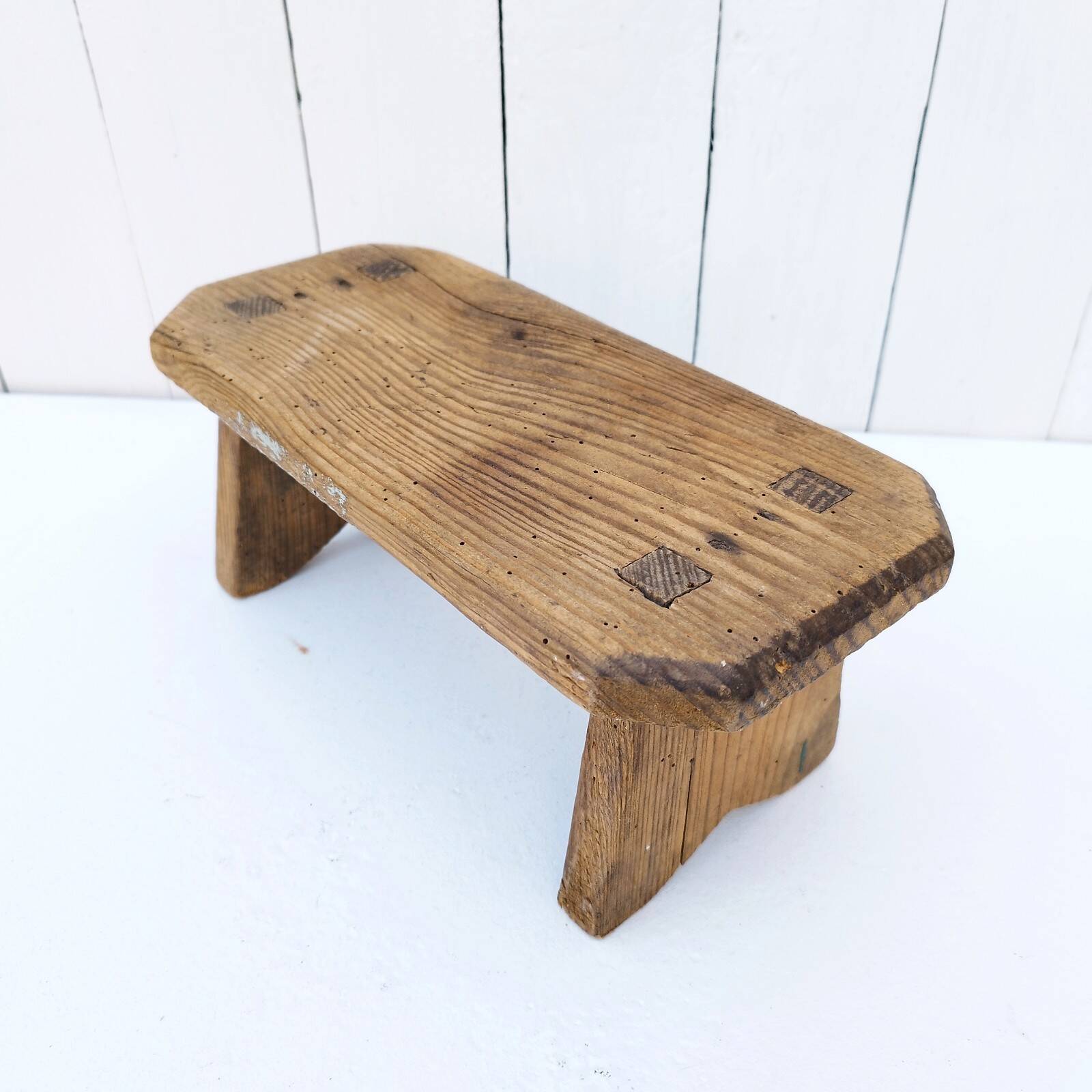 Vintage wooden step, country decoration