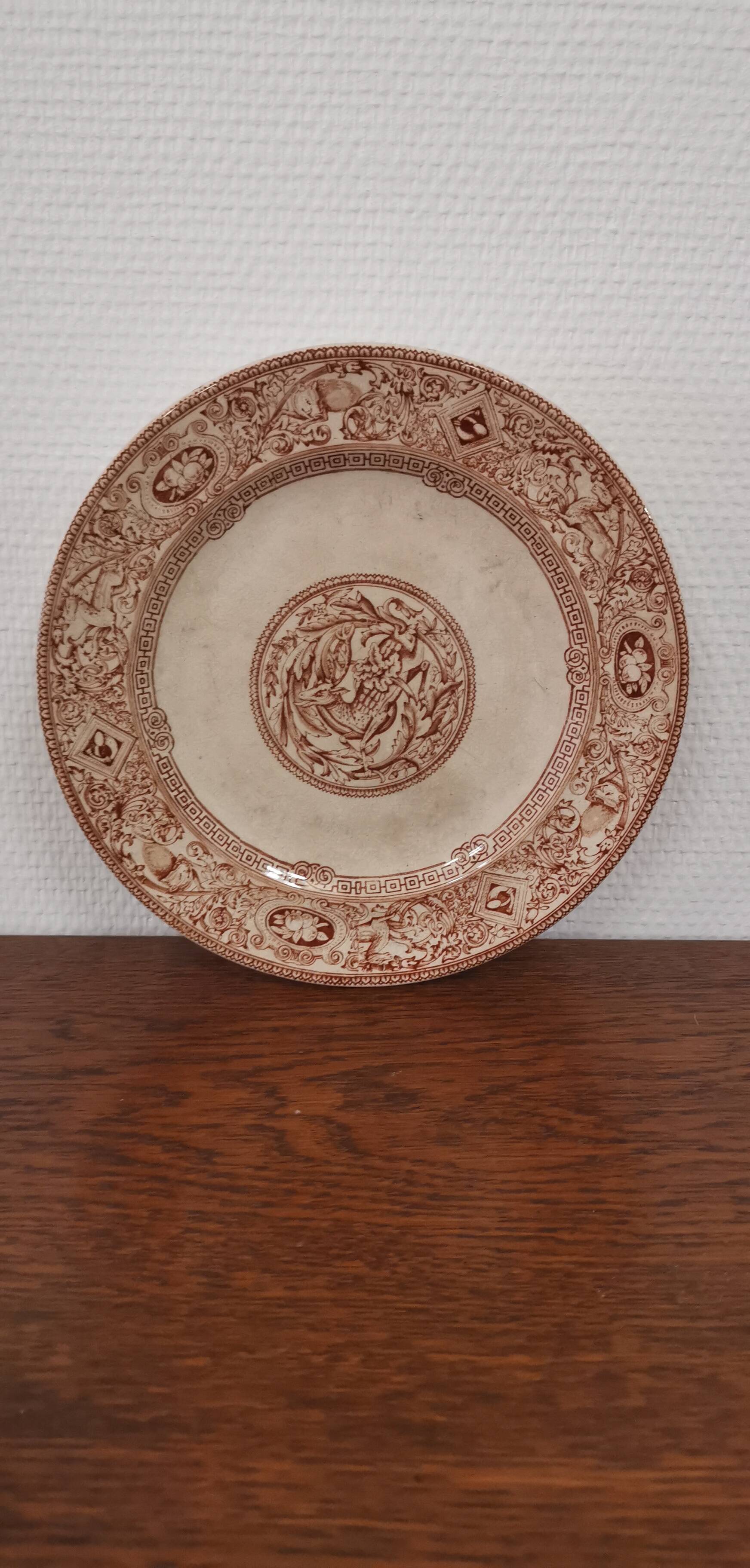 Shower pedestal dish Brownfield & Sons Porcelain Trade Mark Rienzi