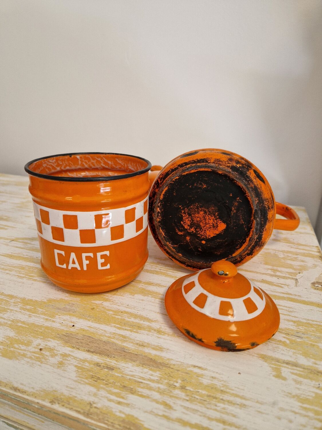 Pot émaillé vintage orange - Décoration