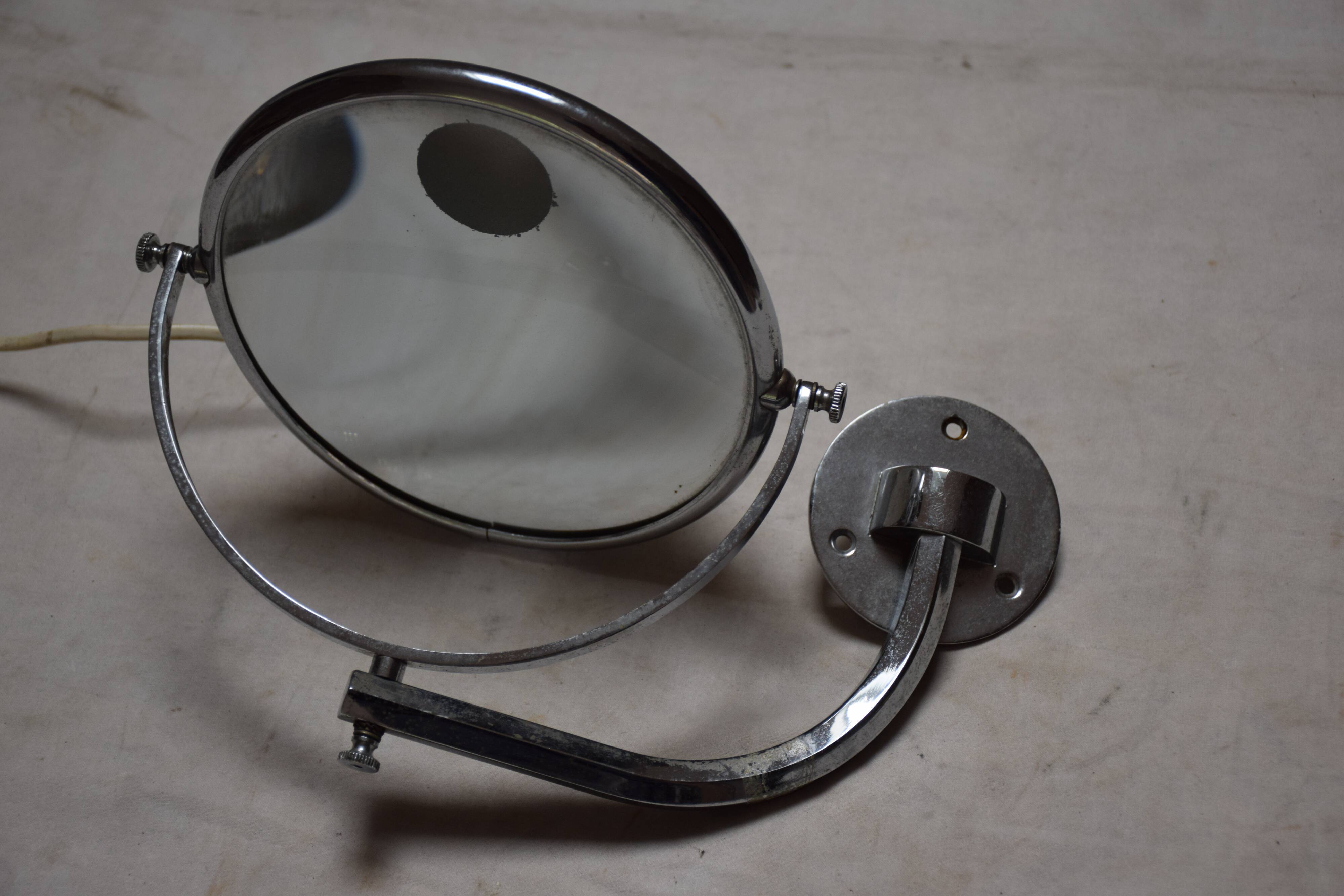 Miroir grossissant éclairant 30cm