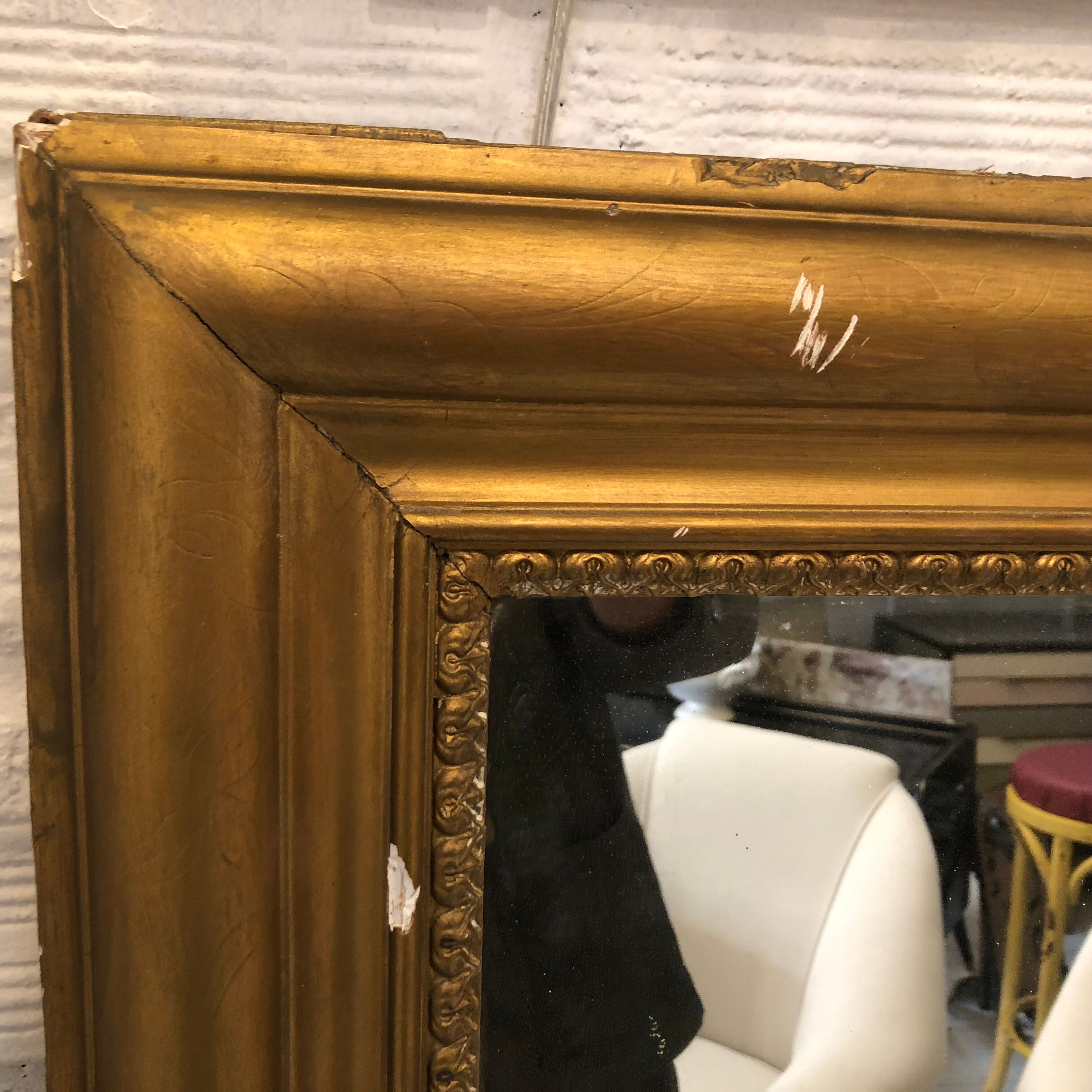 Golden mirror 106x152cm