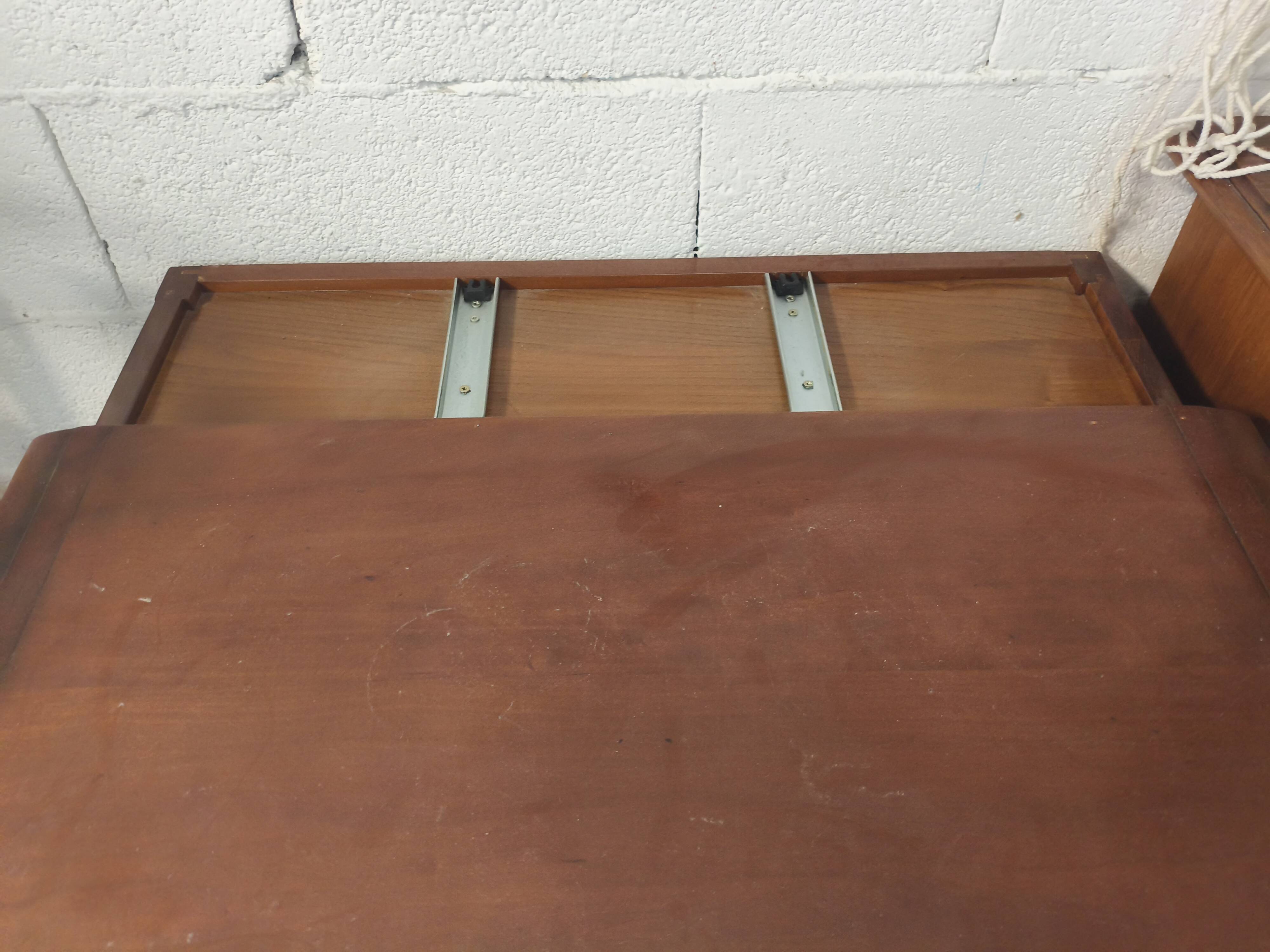 Meuble tv en bois