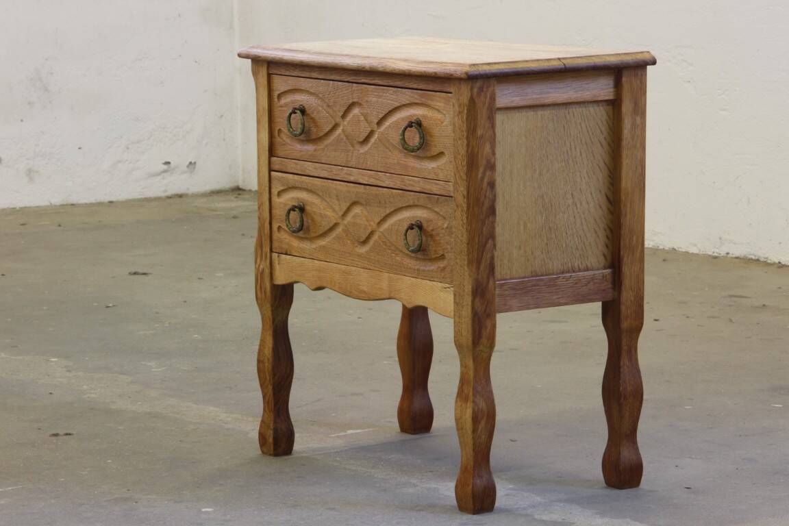 Vintage Danish 1960s oak nightstand / bedside table style of Henning Kjærnulf
