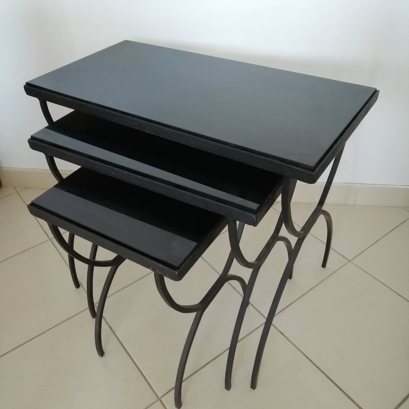 Tables gigognes années 60