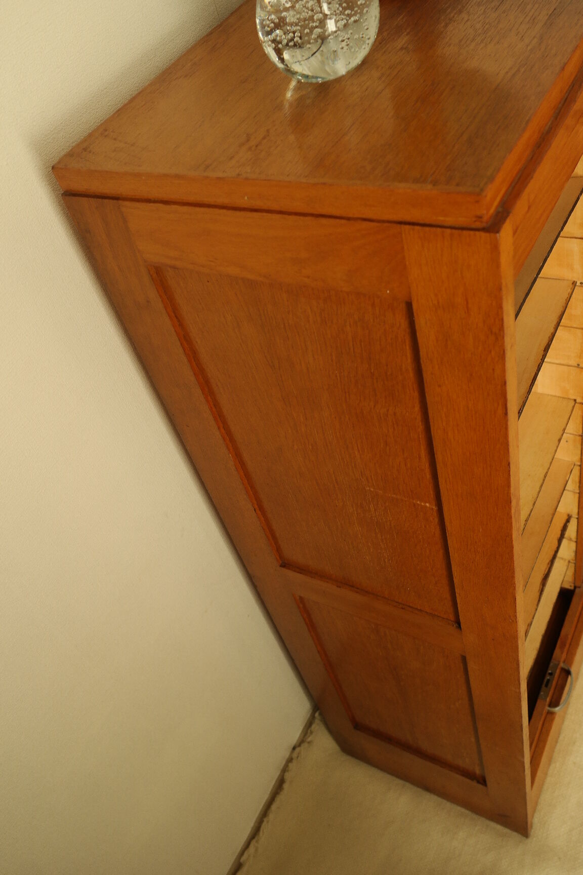 Radia vintage oak double curtain binder cabinet