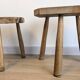 Paire de tabourets brutalistes anciens en bois massif