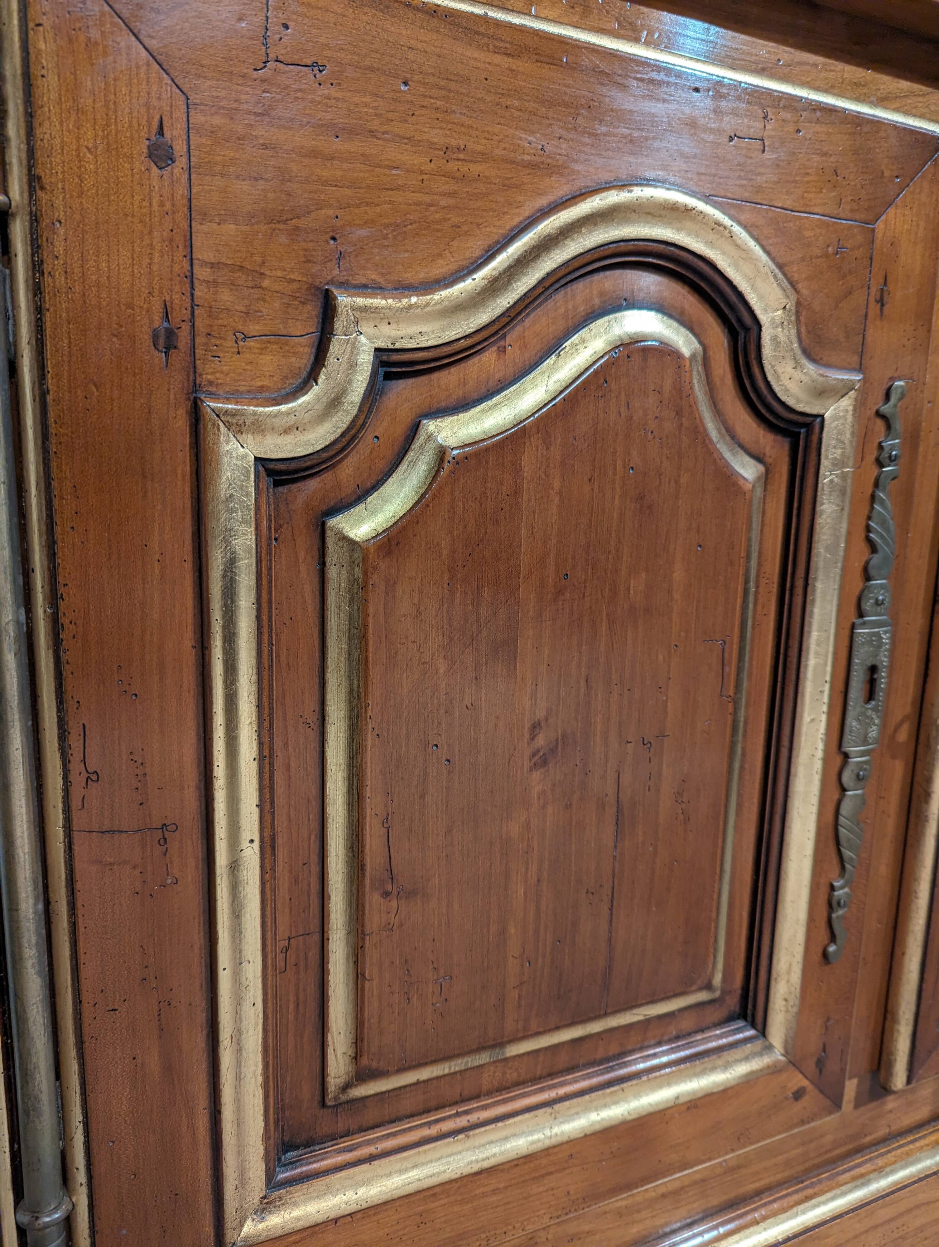Encoignure louis XV bois doré