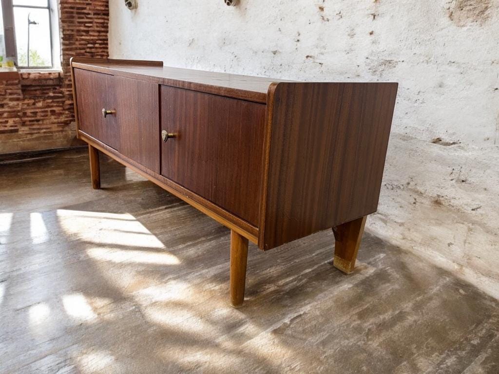 Meuble TV bas vintage en bois / lowboard / meuble bas