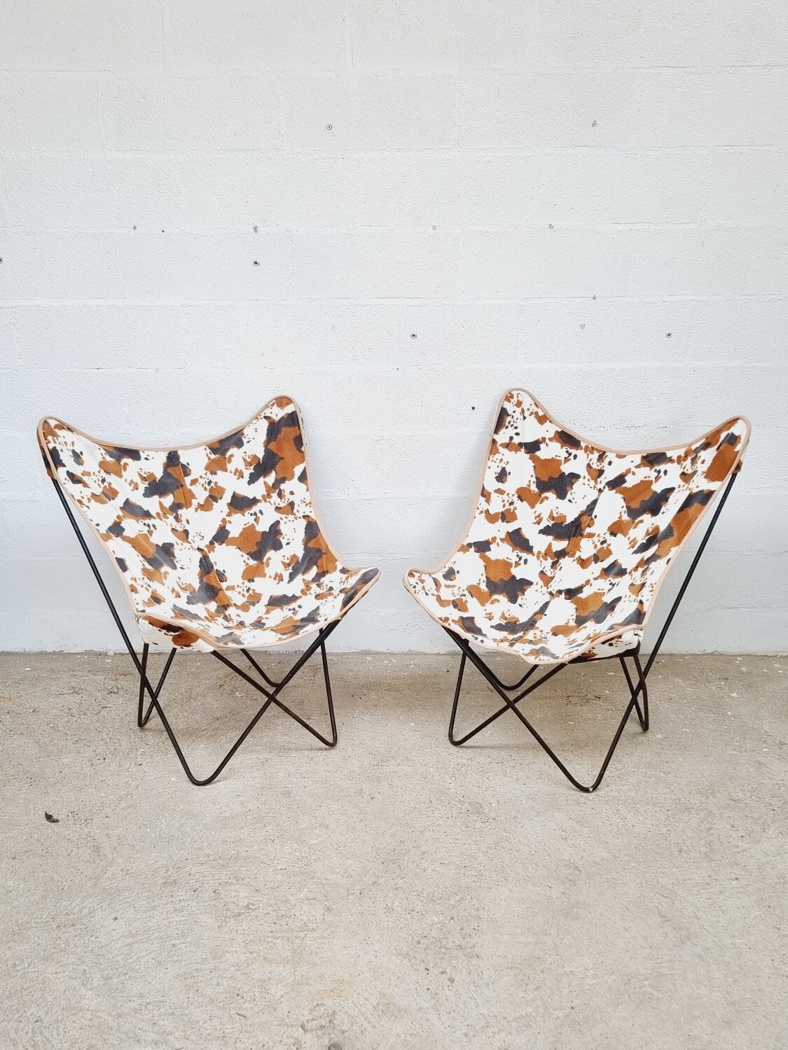 AA butterfly armchairs 1950 Airborne