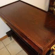 Serving table