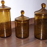 Blown and bubbled glass jars