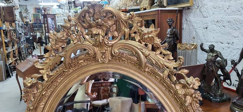 19th century gilt medallion mirror