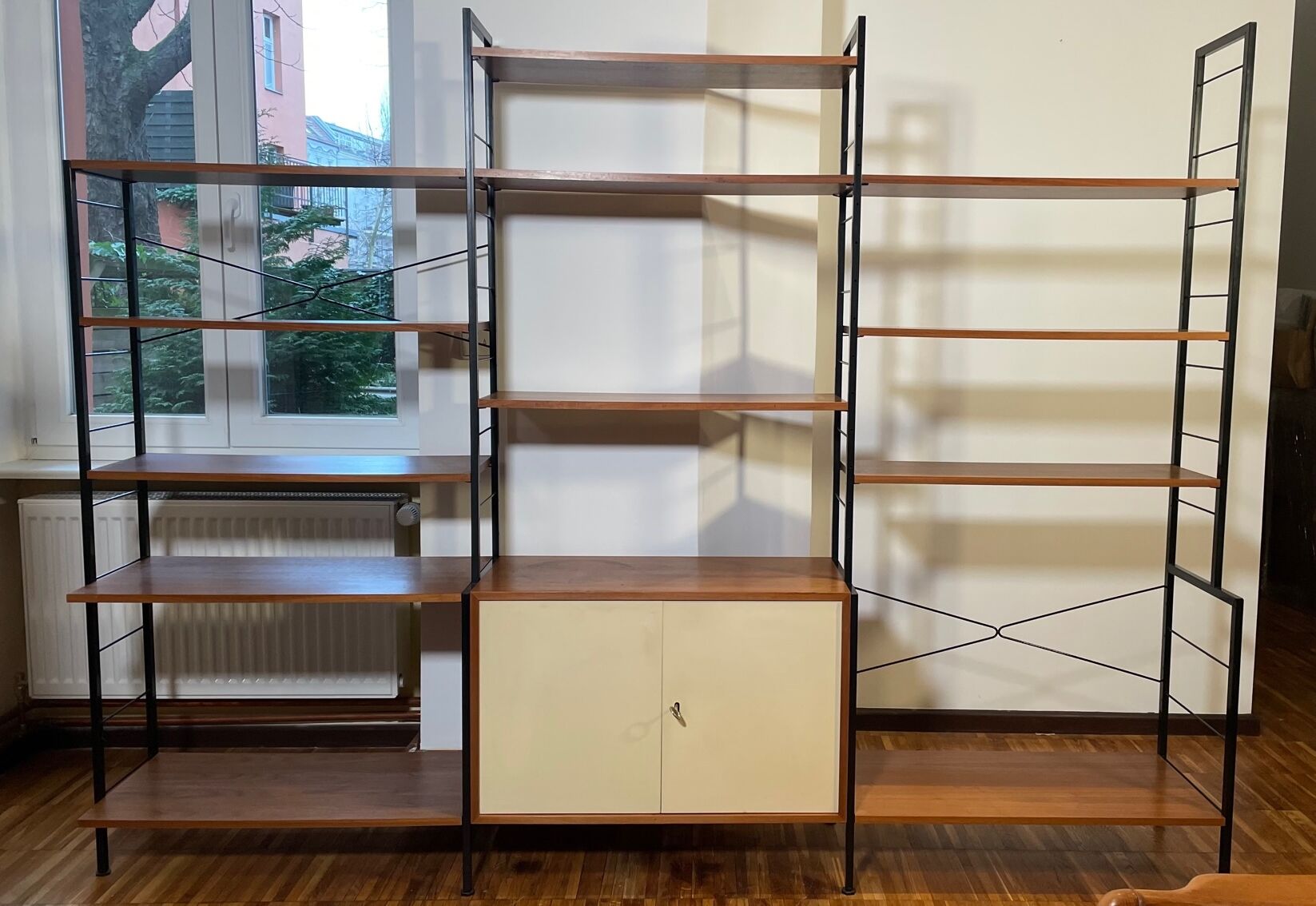 Modular vintage shelves of the 60s with box