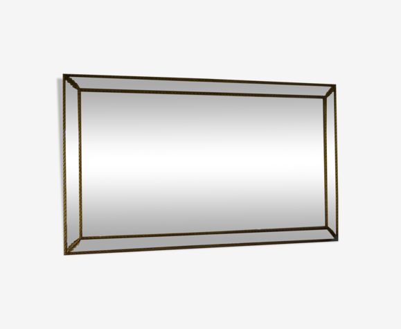 Beveled mirror