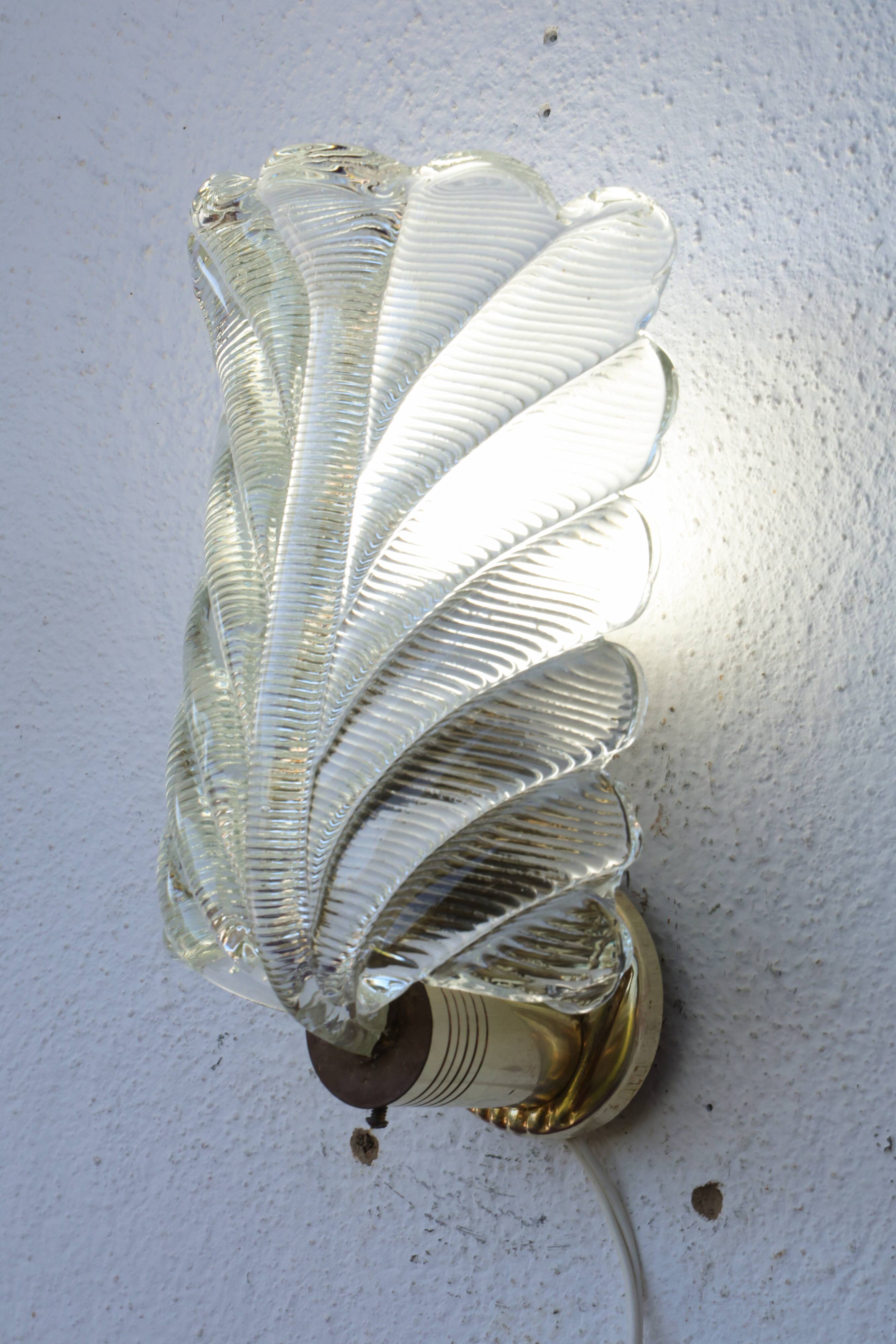 Art Decò Wall light Trasparent Murano Glass Leave by Barovier e Toso, 1950s