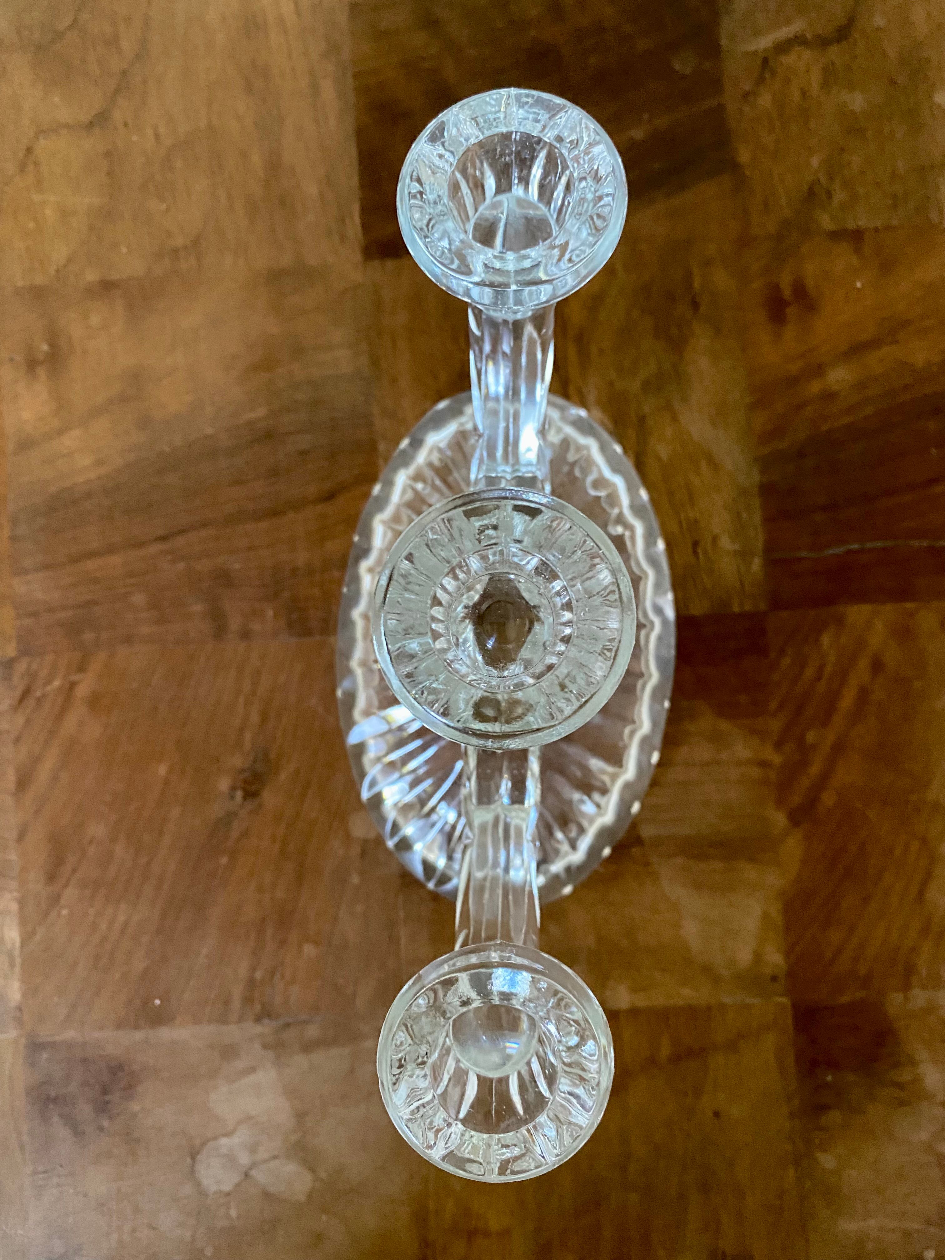 3-spoke glass candle holder