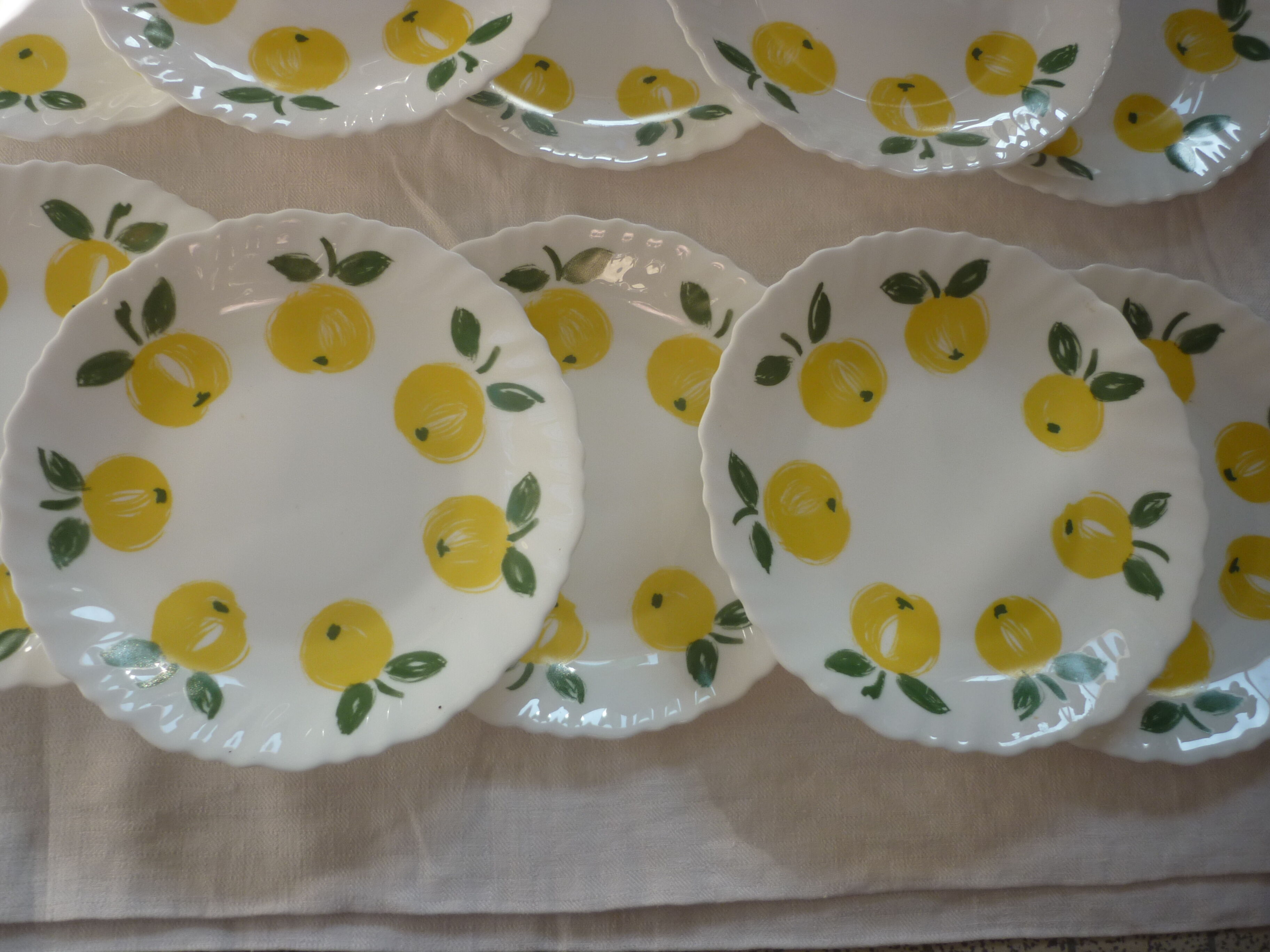 10 plates dessert decor lemons