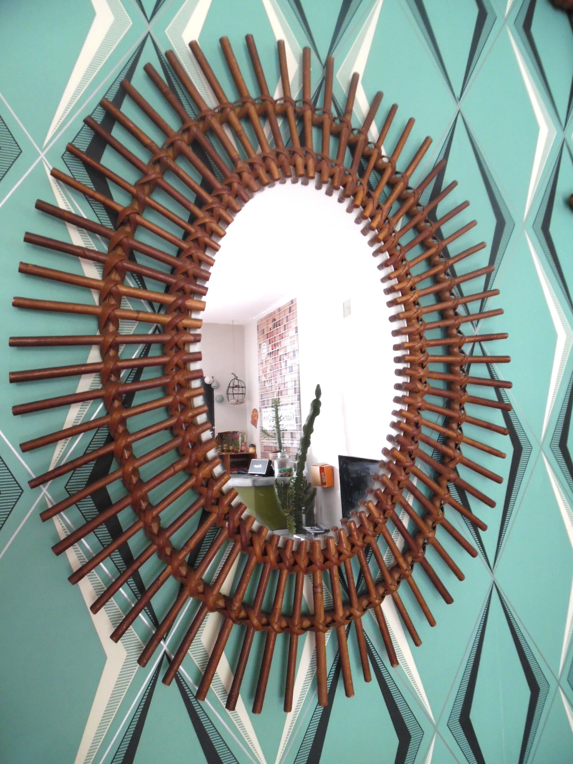 Miroir soleil en rotin 49x61cm