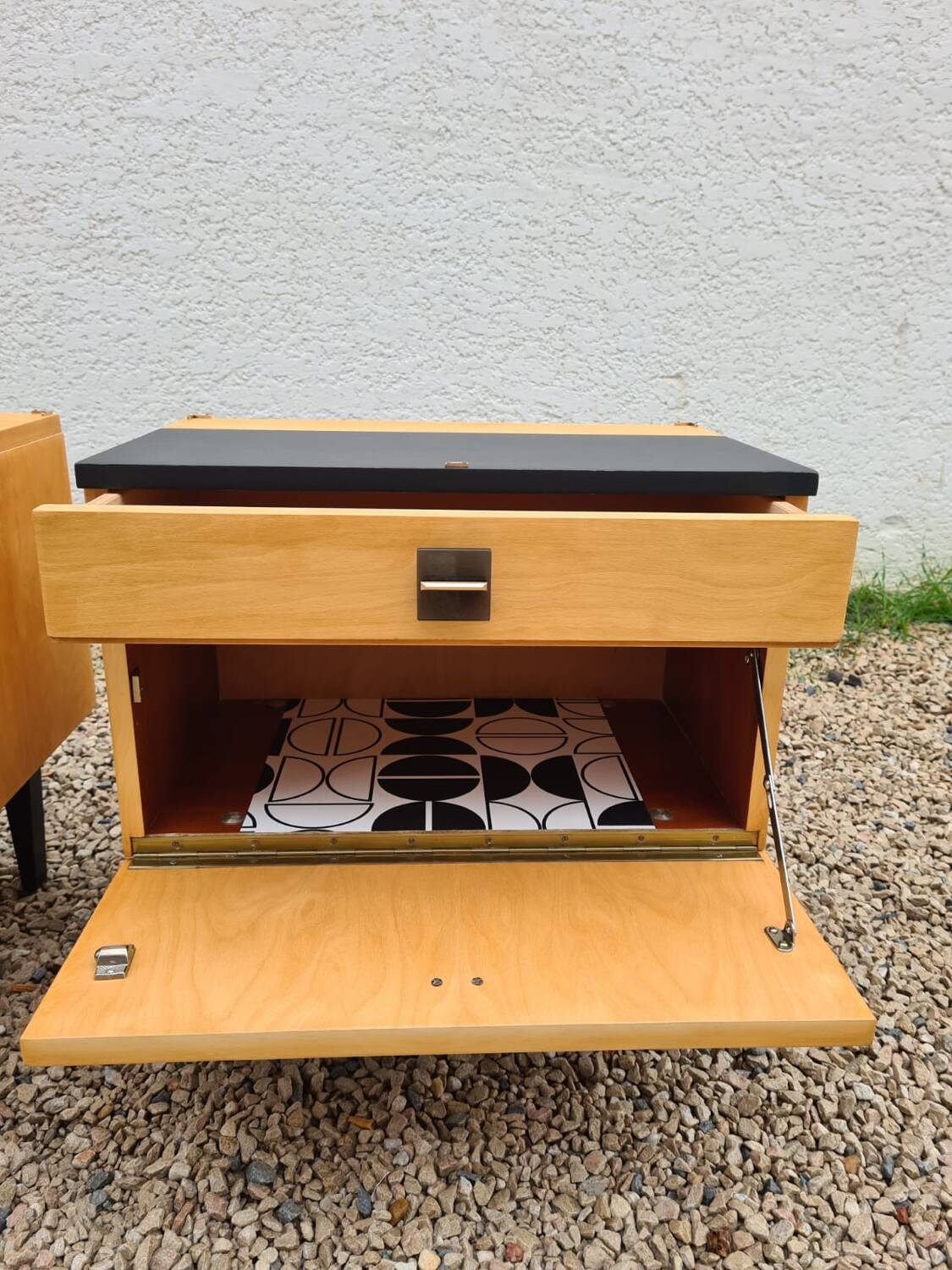 Pair of bedside tables