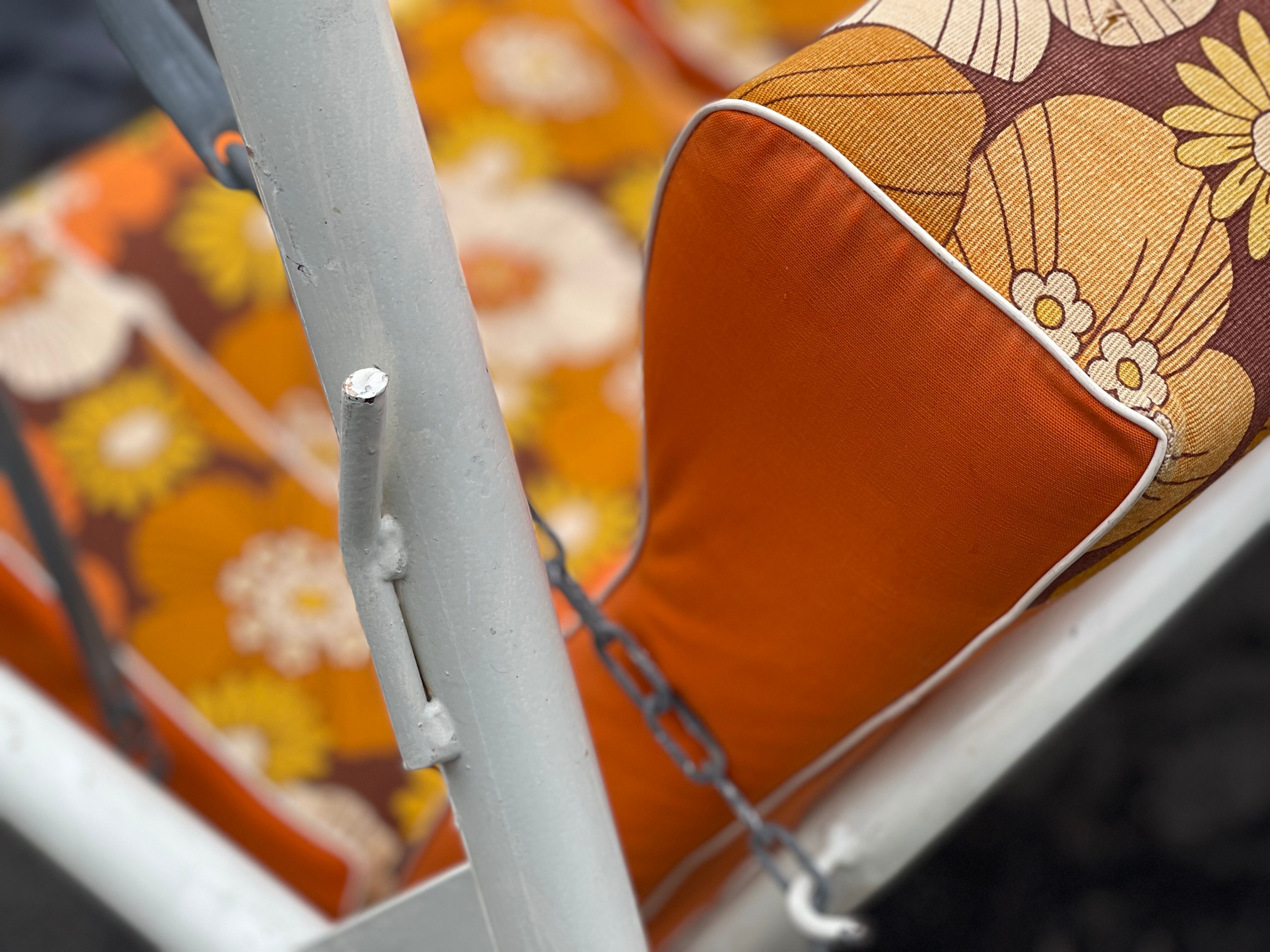 Balancelle flower power 1970