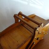 Worker to lay vintage wood