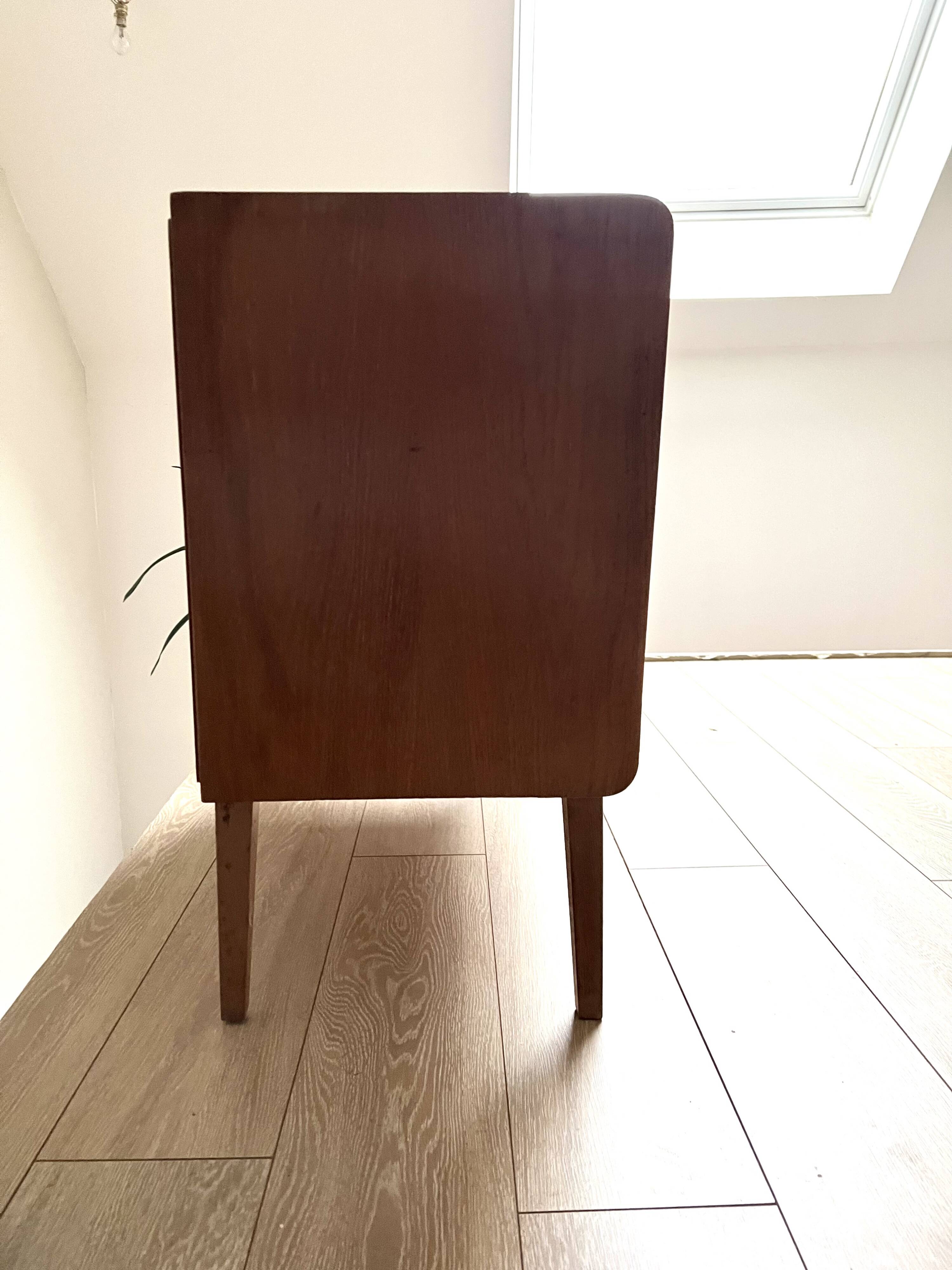 Commode bois et rotin