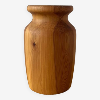 Vase en bois pin brutaliste