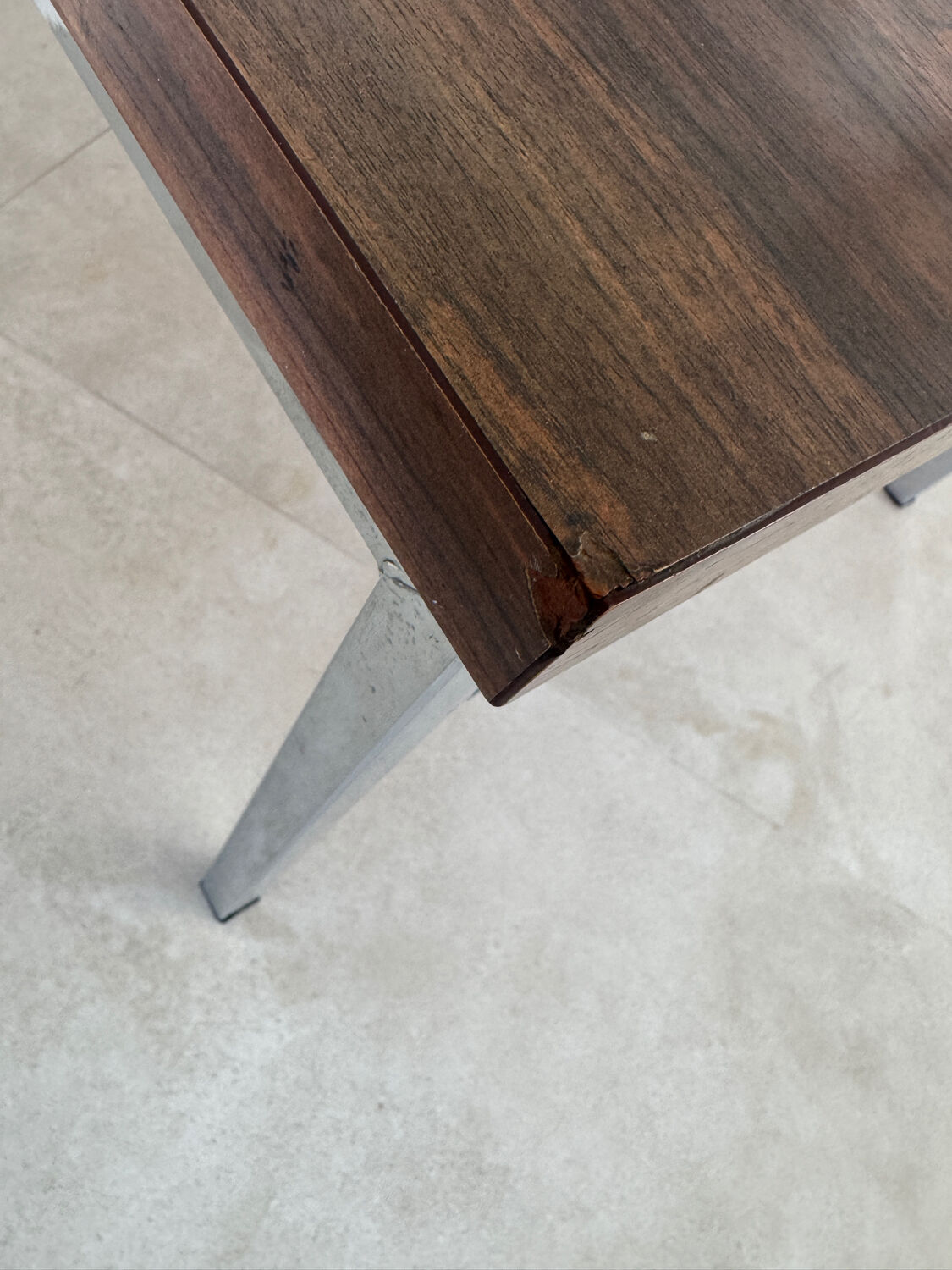 Table basse vintage bois et métal 1970