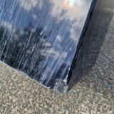Vintage sculptural coffee table in marble and glass from the 80s