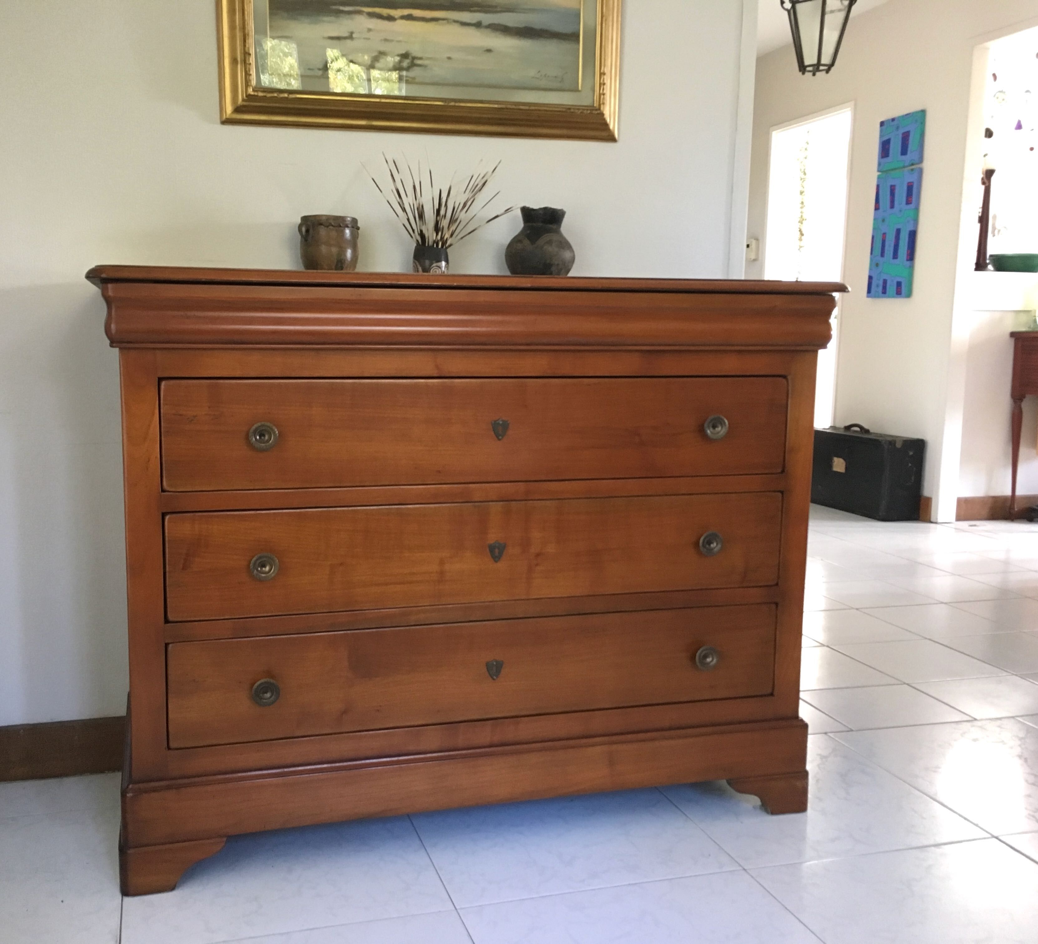 Cherry chest of drawers 4 drawers