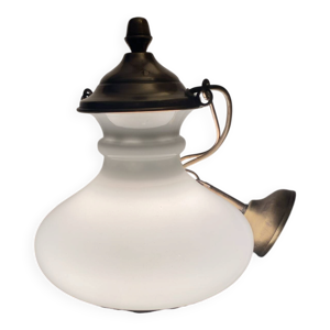 Suspension opaline