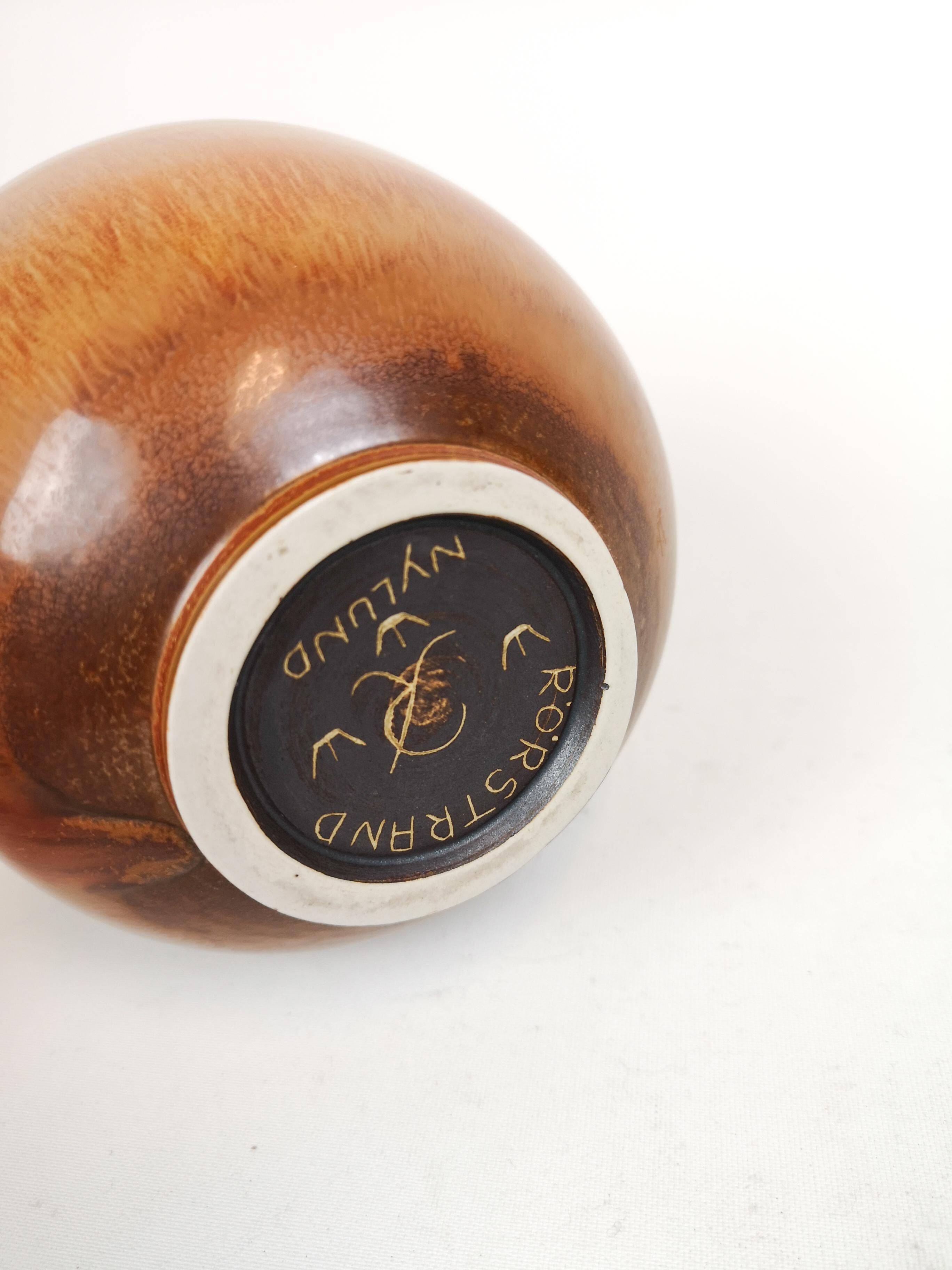 Mid-century modern ceramic vase by Gunnar Nylund, Rörstrand, Sweden, 1950s.