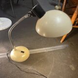 Desk lamp