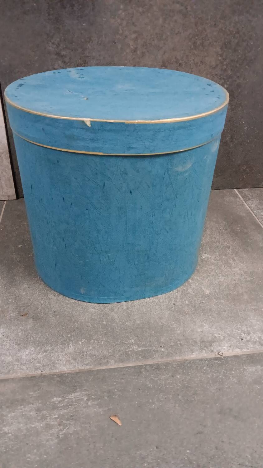 Lincoln bennett english hat box