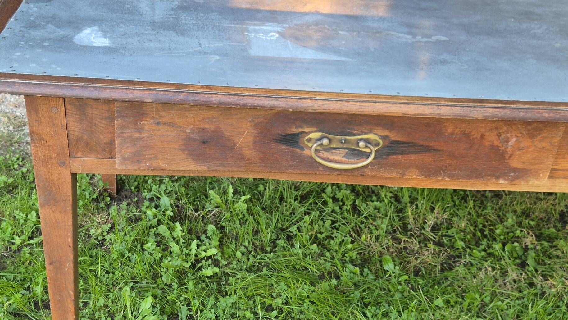 Zinc farm table