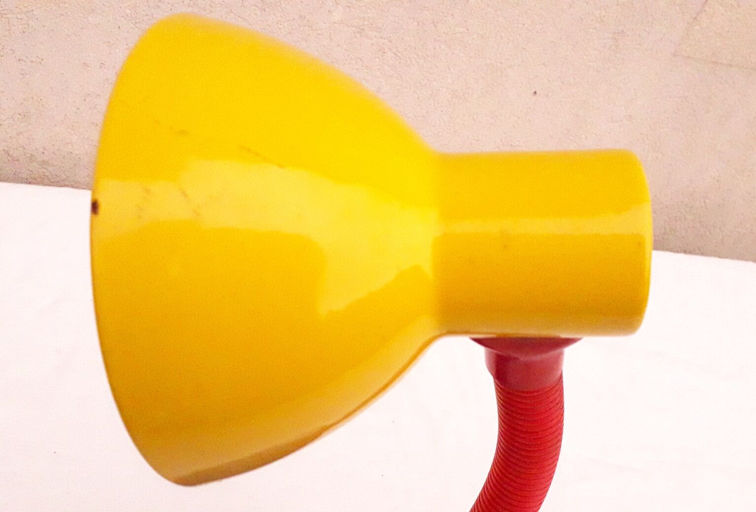 Lampe de bureau tricolore