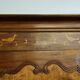 Armoire Bonnetiére régionale en noyer et marquéterie – époque XVIIIe siècle