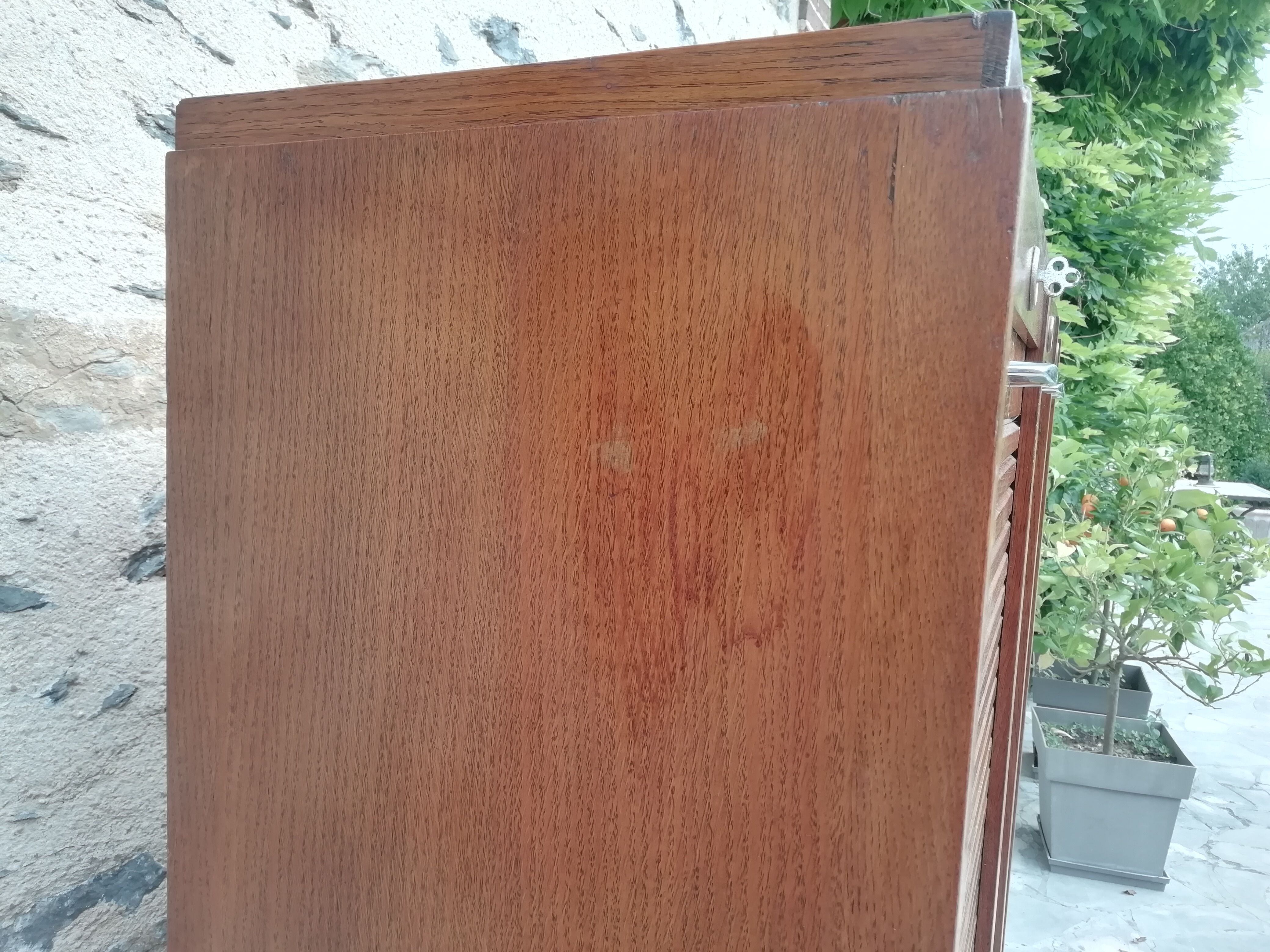 Triple oak curtain binder