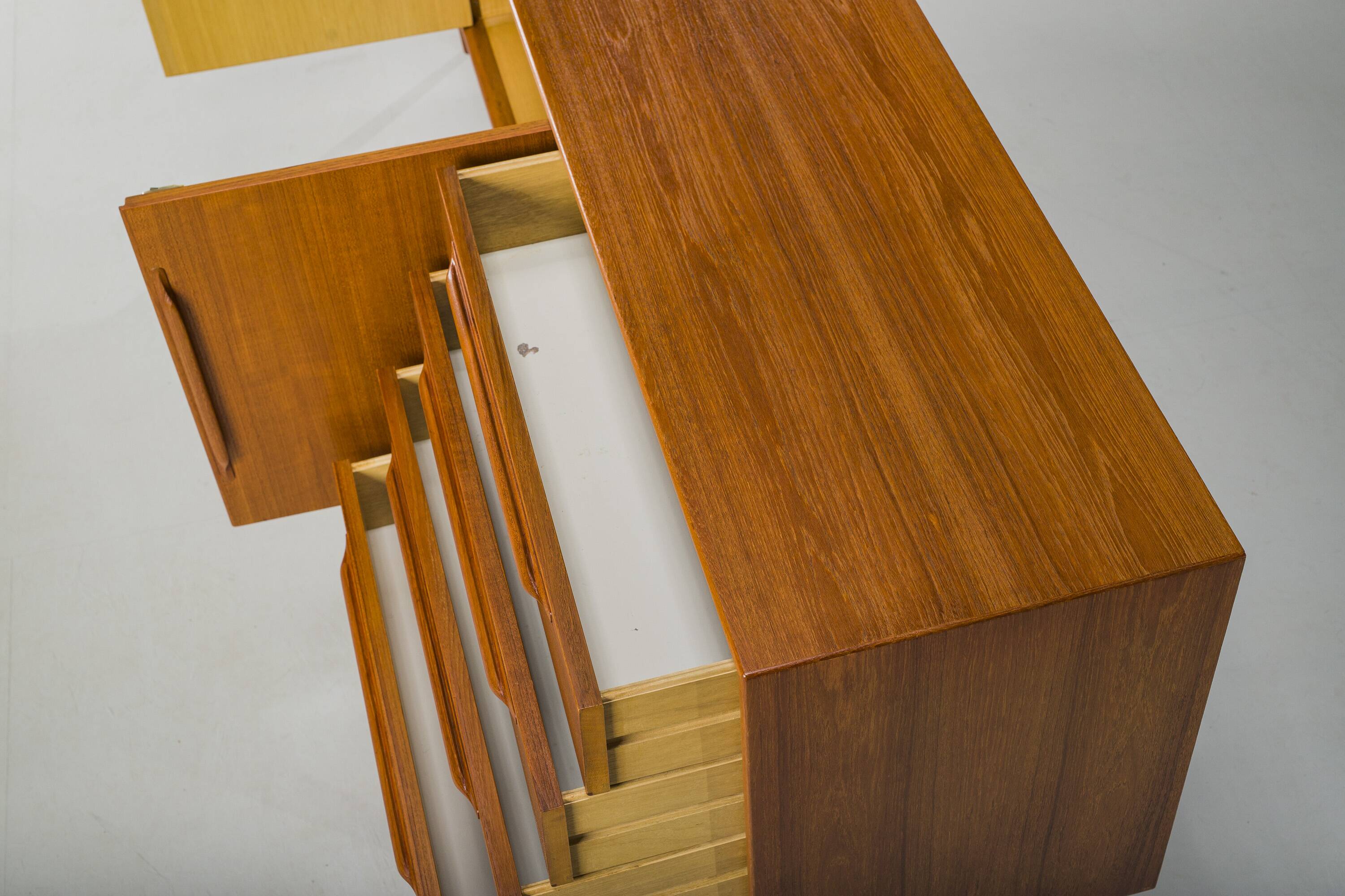 Mid-Century Type 214 Sideboard in Teak by Heinrich Riestenpatt for RT Möbel