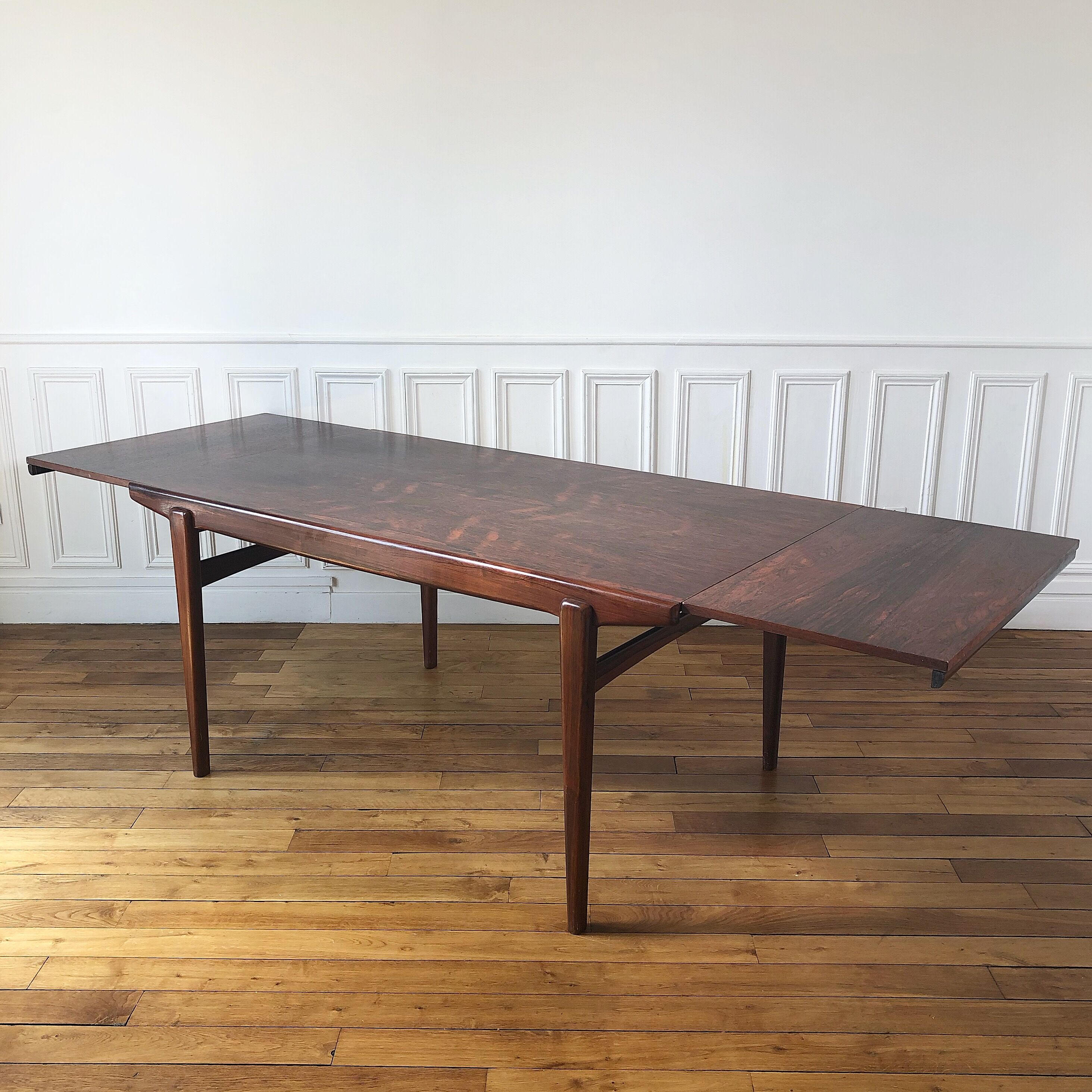 Table à repas en palissandre de Rio, 1960