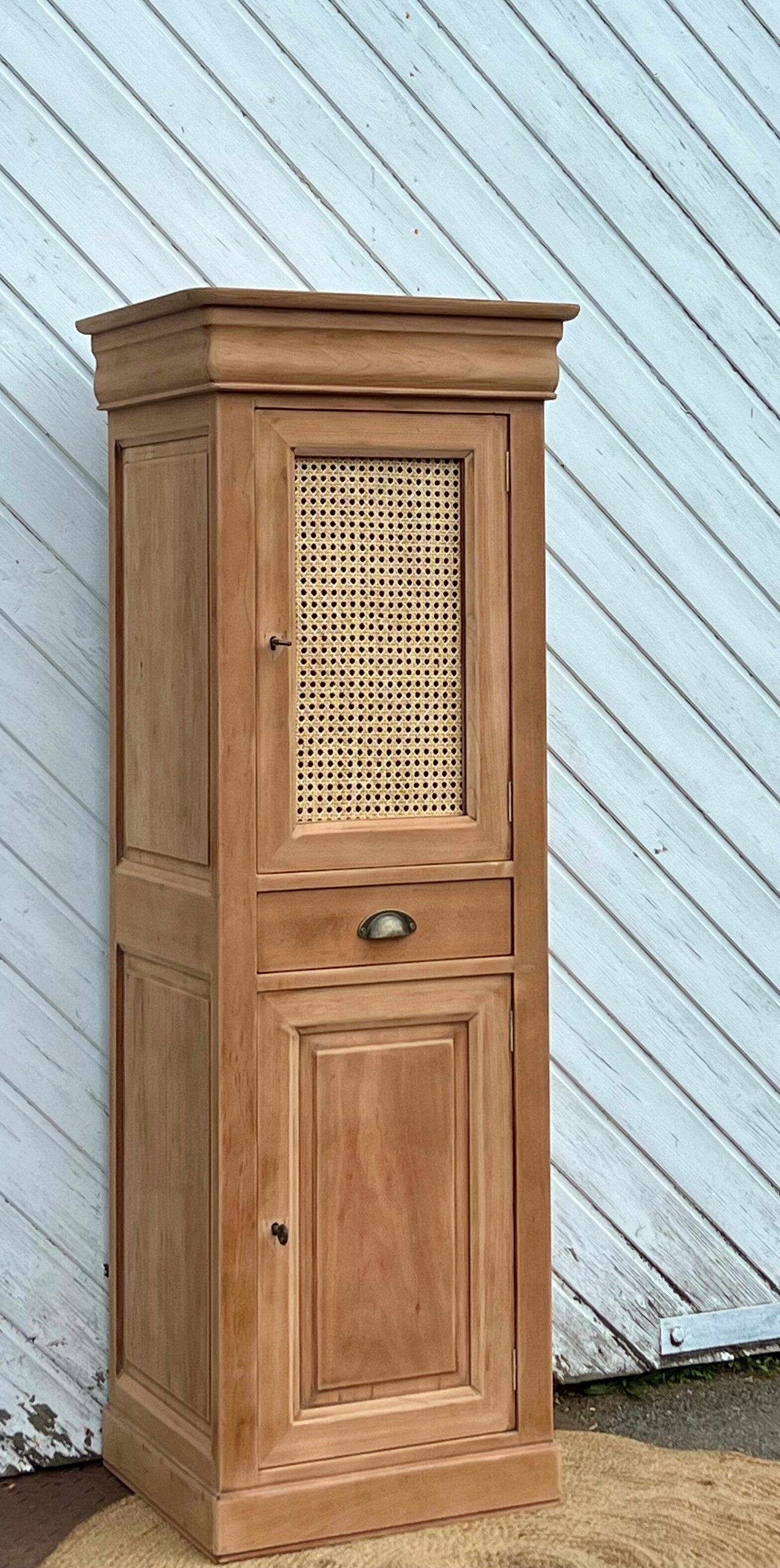 Small renovated cupboard: bonnetière / tall boy in raw solid wood.