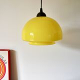 Suspension en opaline jaune mushroom design années 60-70