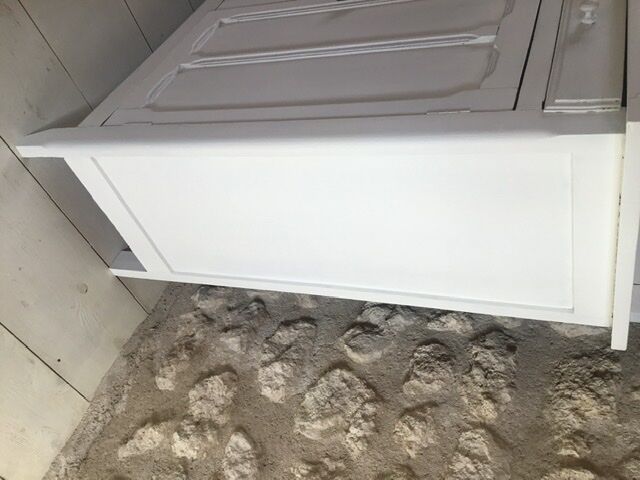 Parisian two-body buffet