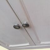 Small Parisian buffet in painted wood.