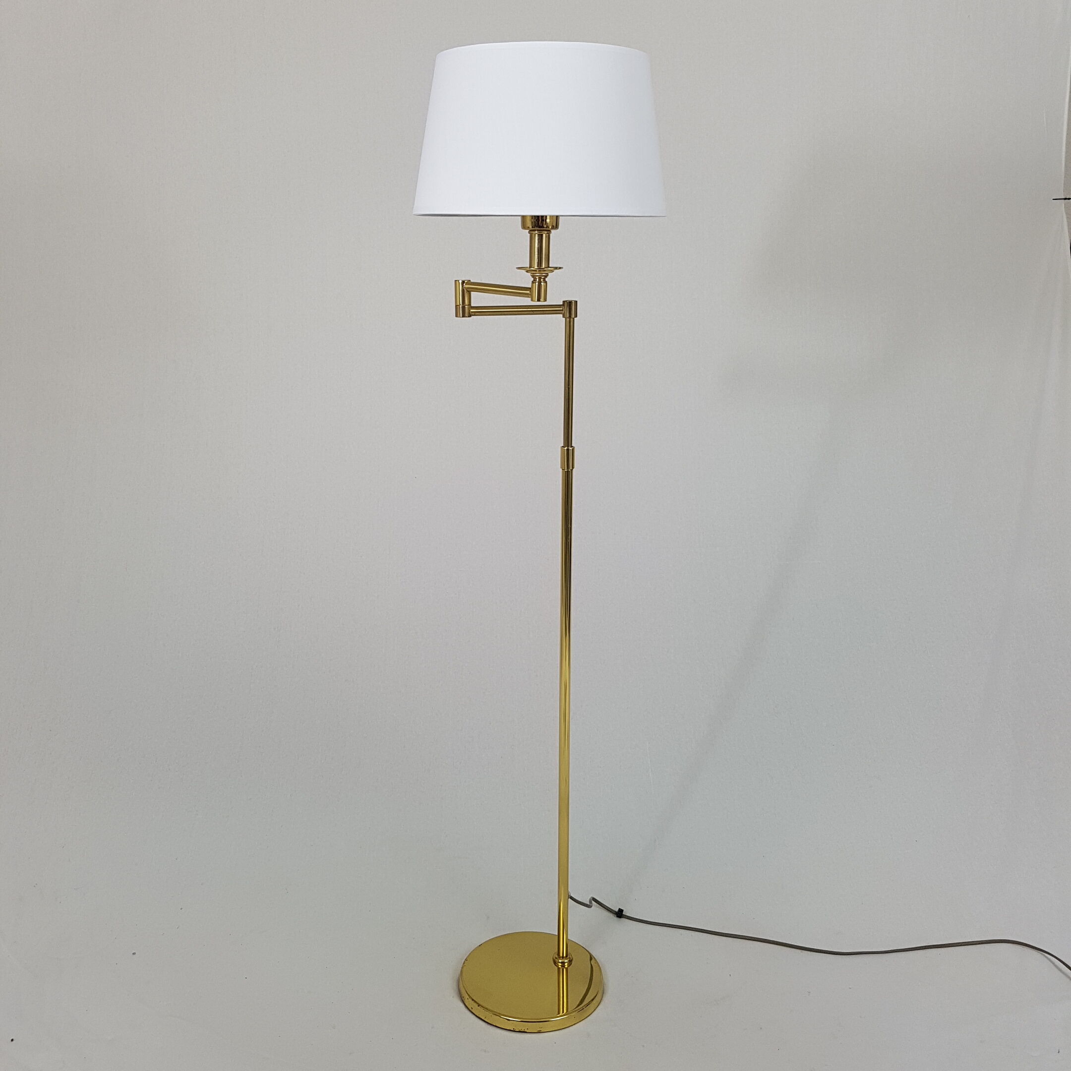 Articulated floor lamp light vintage brass gold Deknudt
